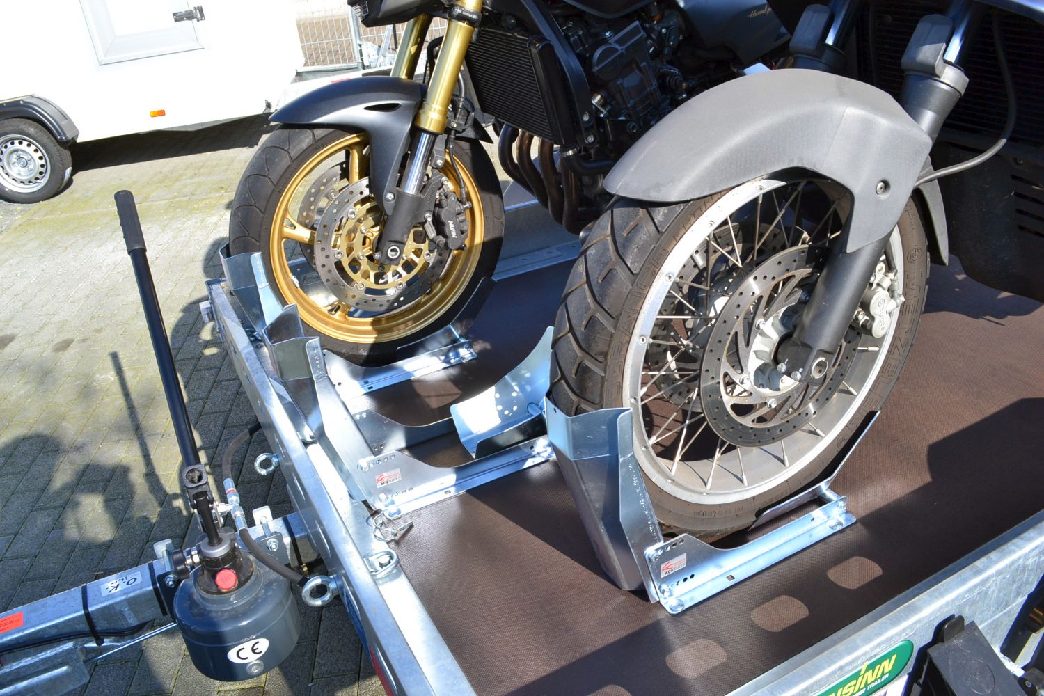 Steadystand fixed montierbare Motorradwippe Anhänger Lemke